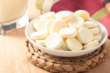 補(bǔ)鈣鈣片吃多長(zhǎng)時(shí)間？補(bǔ)鈣吃鈣片一般吃多久