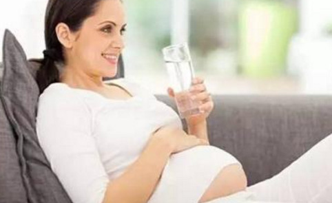 補(bǔ)鈣鈣片吃多長(zhǎng)時(shí)間？補(bǔ)鈣吃鈣片一般吃多久