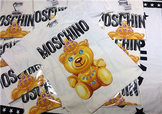 莫斯奇諾小熊t恤正品多少錢？moschino小熊短袖專柜價(jià)格