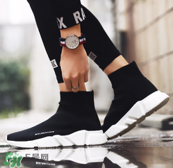 今年流行乾隆皇帝的鞋是什么鞋？乾隆皇帝的鞋就是襪子鞋嗎？