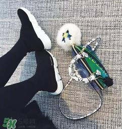 今年流行乾隆皇帝的鞋是什么牌子？乾隆皇帝同款鞋是哪個(gè)品牌？