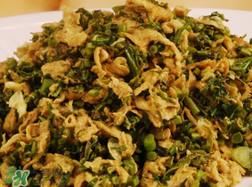 香椿炒雞蛋用焯水嗎？香椿炒雞蛋怎么焯水？