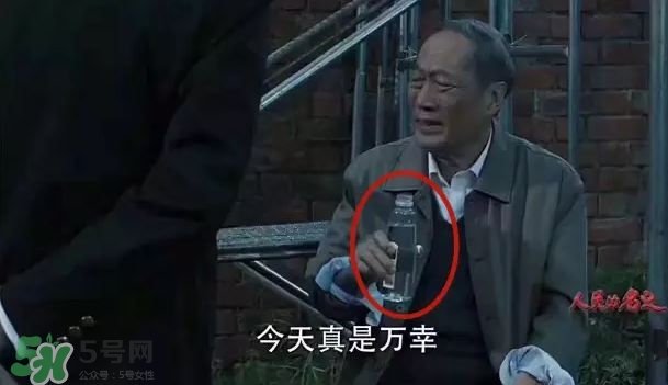 天地精華礦泉水多少錢?天地精華礦泉水零售價 天地精華礦泉水多少錢?天地精華礦泉水零售價