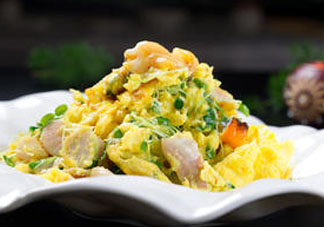 香椿炒雞蛋用焯水嗎？香椿炒雞蛋怎么焯水？