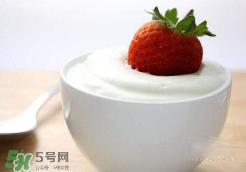 過(guò)期酸奶可以做面膜嗎？過(guò)期酸奶能不能做面膜？