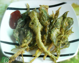香椿魚如何炸的酥脆？炸酥脆香椿魚兒怎么做？
