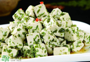 香椿拌豆腐可以隔夜吃嗎？隔夜的香椿拌豆腐能吃嗎？