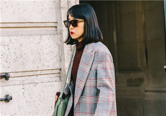 今年流行趙四的西裝怎么搭配？趙四的西裝怎么搭配好看？