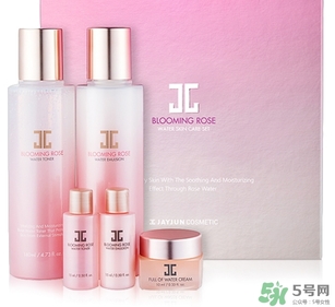 jayjun水乳套盒粉色藍(lán)色那個(gè)好？jayjun水乳粉色藍(lán)色區(qū)別