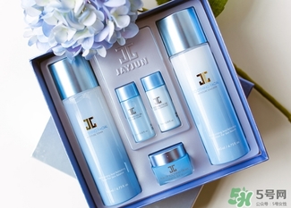 jayjun水乳套盒粉色藍(lán)色那個(gè)好？jayjun水乳粉色藍(lán)色區(qū)別