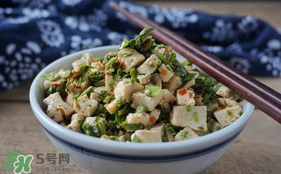 香椿炒豆腐怎么做好吃？香椿炒豆腐的做法