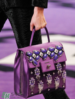 prada是幾線品牌？prada普拉達(dá)是奢侈品嗎？