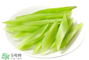 萵筍白色液體能吃嗎？萵筍為什么白色的？