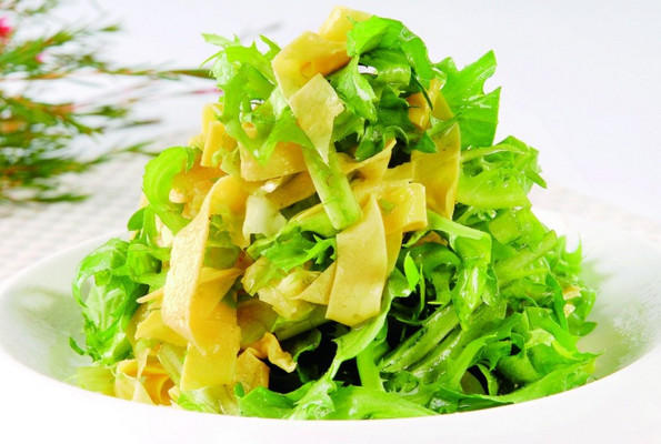 苦菊和苦苣是一種植物嗎？苦菊是不是苦苣