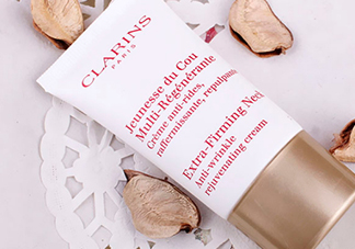 嬌韻詩是藥妝嗎？嬌韻詩是純植物的嗎？