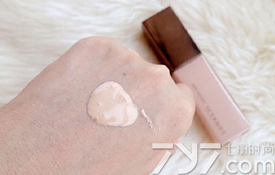 持妝氣墊是什么？持妝氣墊怎么用