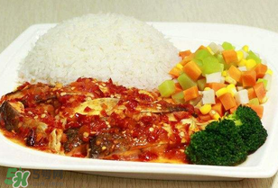 萵筍和魚能一起吃嗎？萵筍可以和魚一起煮嗎？