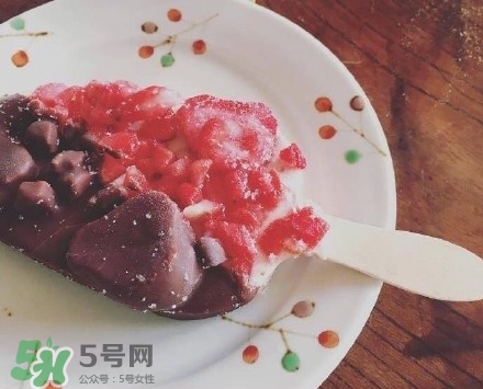 爆紅的草莓巧克力棒冰是什么牌子?爆紅的草莓巧克力棒冰多少錢(qián)? 爆紅的草莓巧克力棒冰是什么牌子?爆紅的草莓巧克力棒冰多少錢(qián)?