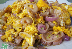 洋蔥和雞蛋能一起吃嗎？雞蛋和洋蔥能一起炒嗎？