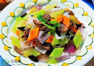 洋蔥和胡蘿卜能一起吃嗎？洋蔥和胡蘿卜可以一起炒嗎？