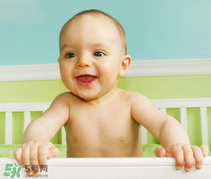 小孩磨牙該怎么治療？小孩磨牙該怎么辦？