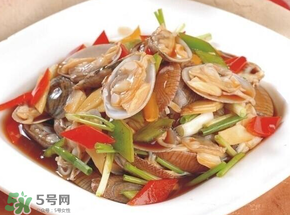 花甲怎么炒才開口？炒花甲為什么不開口？