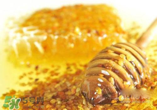 桃花茶可以加蜂蜜嗎？桃花茶可以和蜂蜜一起喝嗎？