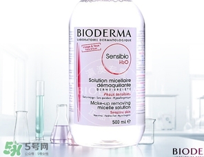 貝德瑪和dhc卸妝哪個好？貝德瑪卸妝水和dhc卸妝油對比