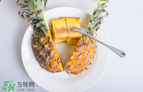 花甲和菠蘿能同吃嗎？吃完花甲能吃菠蘿嗎？