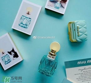 miu miu隨身鏡多少錢？miu miu限量隨身鏡價(jià)格上市時(shí)間