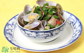 花甲需要去內(nèi)臟嗎？花甲內(nèi)臟怎么清理？