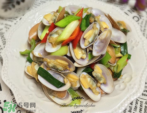 花甲發(fā)臭還能吃嗎？花甲買回來有點臭可以吃嗎？