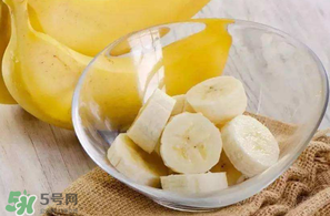 花甲和香蕉能一起吃嗎？吃完花甲可以吃香蕉嗎？