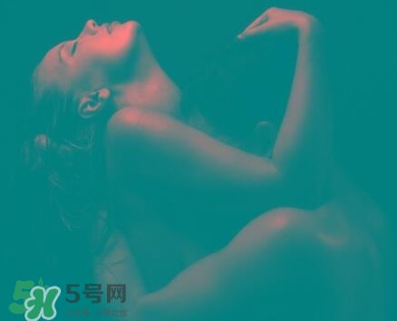 什么時(shí)候第一次性行為合適？第一次性行為的年齡