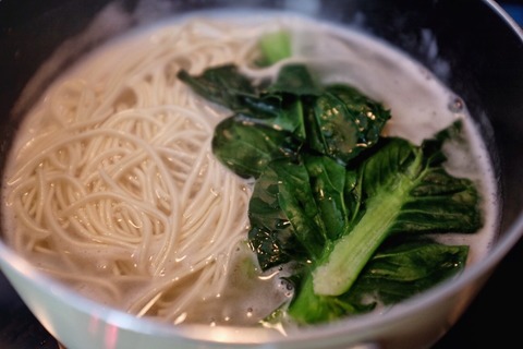 紅燒排骨面怎么做？紅燒排骨面的做法