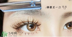 貝印修眉刀紅色和藍色那個好？貝印修眉刀紅色和藍色區(qū)別