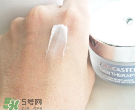 蘭嘉絲汀適合什么年齡？lancaster蘭嘉絲汀適合什么膚質(zhì)？