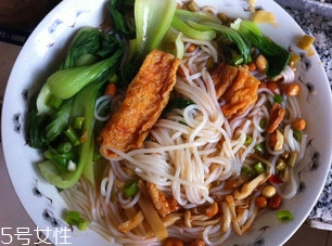 螺絲粉怎么煮好吃？網(wǎng)上買的螺絲粉怎么煮