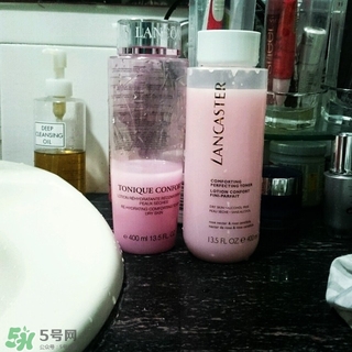 蘭嘉絲汀粉水和蘭蔻粉水哪個(gè)好？蘭嘉絲汀粉水和蘭蔻粉水對(duì)比