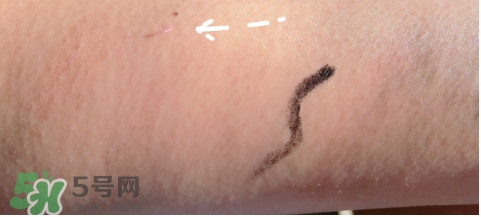 makeuperaser卸妝巾怎么用？makeuperaser魔術卸妝巾有用嗎？