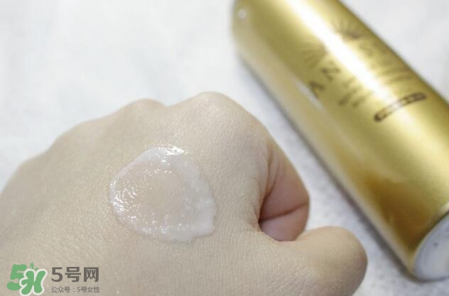 安耐曬噴霧可以帶上飛機(jī)嗎？安耐曬防曬噴霧可以托運(yùn)嗎？