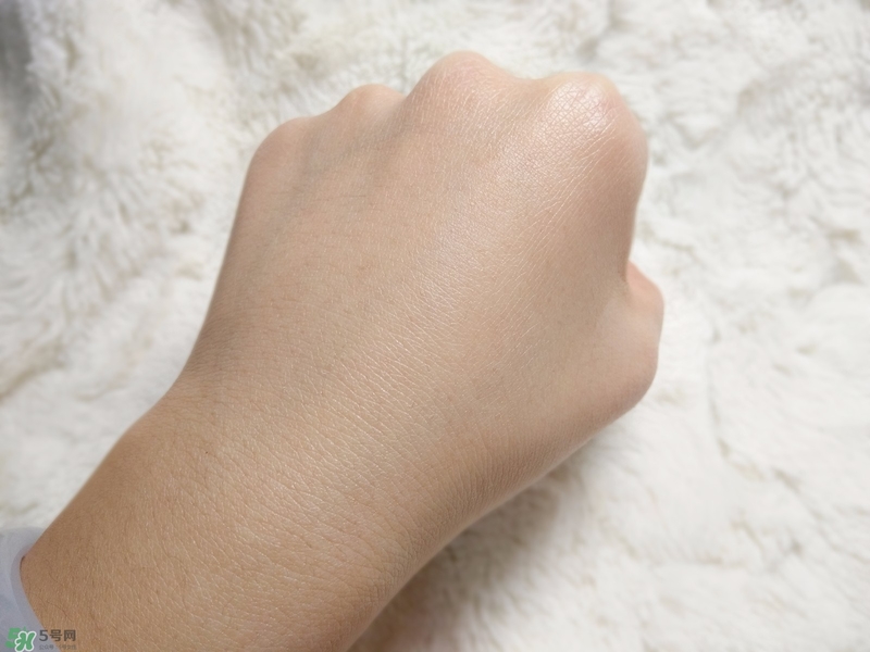 泊泉雅素顏霜怎么用?泊泉雅素顏霜使用方法 泊泉雅素顏霜怎么用?泊泉雅素顏霜使用方法