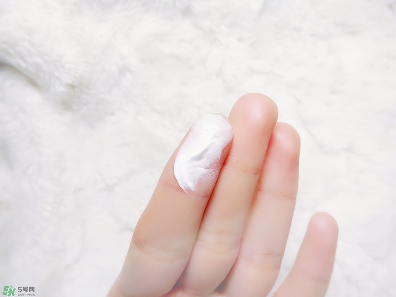 泊泉雅素顏霜怎么用?泊泉雅素顏霜使用方法 泊泉雅素顏霜怎么用?泊泉雅素顏霜使用方法