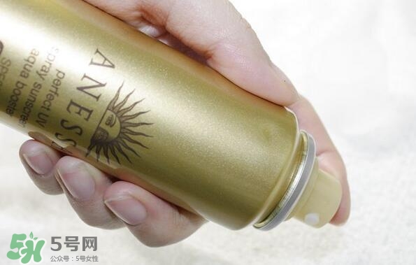 安耐曬噴霧可以帶上飛機(jī)嗎？安耐曬防曬噴霧可以托運(yùn)嗎？