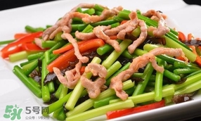 蒜苔炒肉怎么做才好吃？蒜苔炒肉的做法