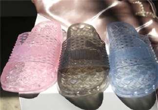 2017最新時尚潮鞋是什么樣的？2017最新時尚潮鞋是什么鞋？