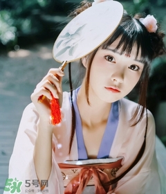 打水光針后多久能化妝？打水光針后化妝會(huì)怎樣？