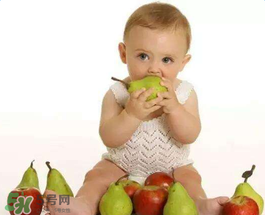 寶寶幾個(gè)月可以吃水果泥？寶寶多大可以吃果泥？