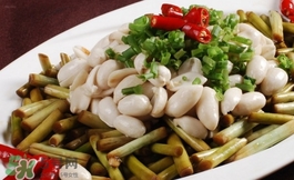 蒜苔炒什么好吃？蒜苔和什么一起炒好吃