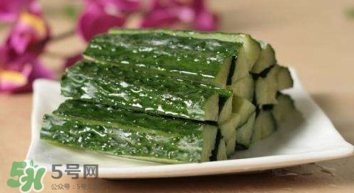 生吃黃瓜有什么好處？黃瓜生吃好還是熟吃好